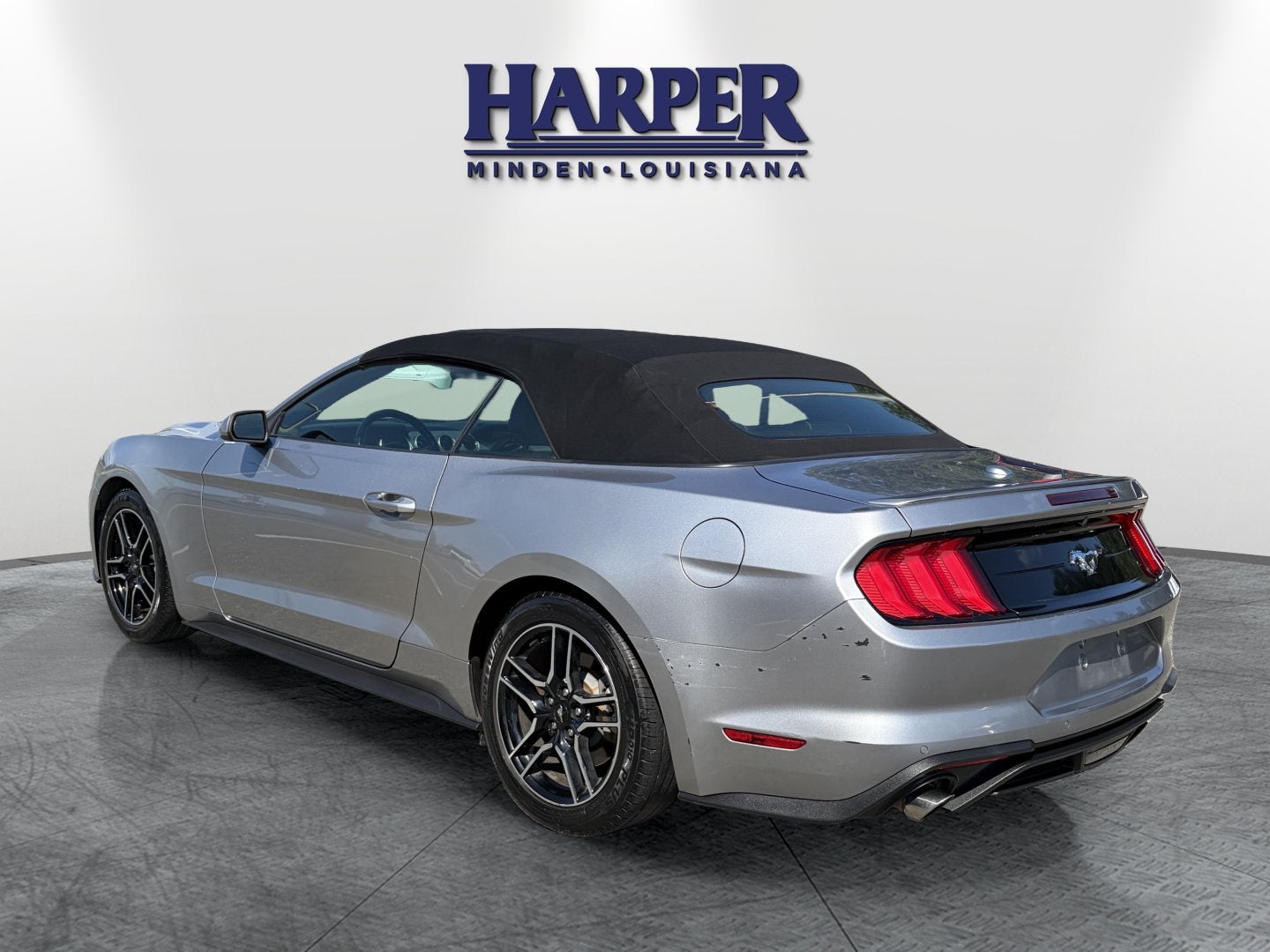 2021 Ford Mustang EcoBoost