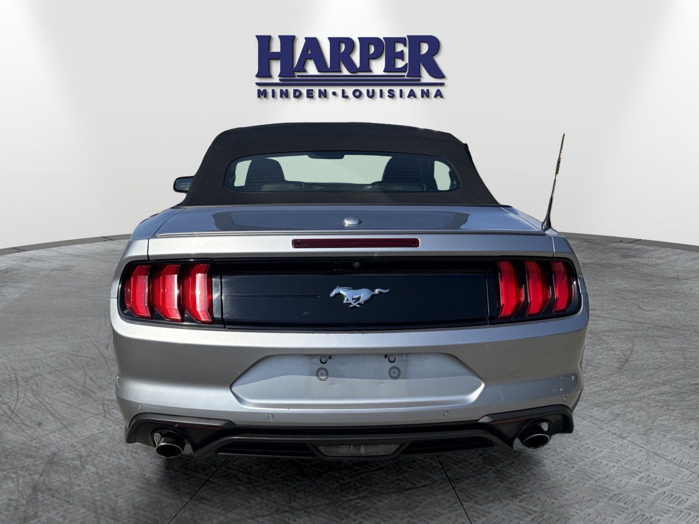 2021 Ford Mustang EcoBoost