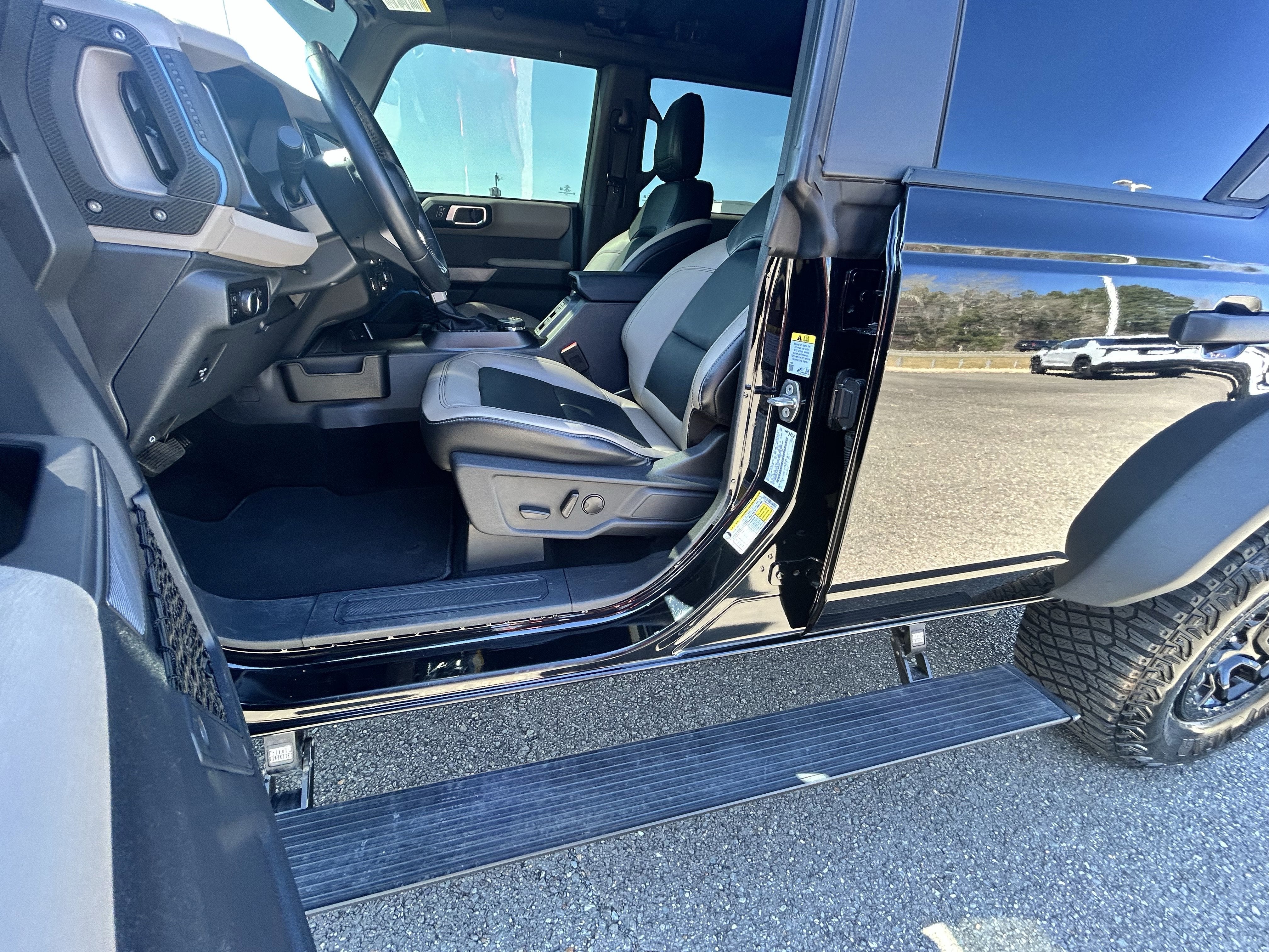 2023 Ford Bronco Base