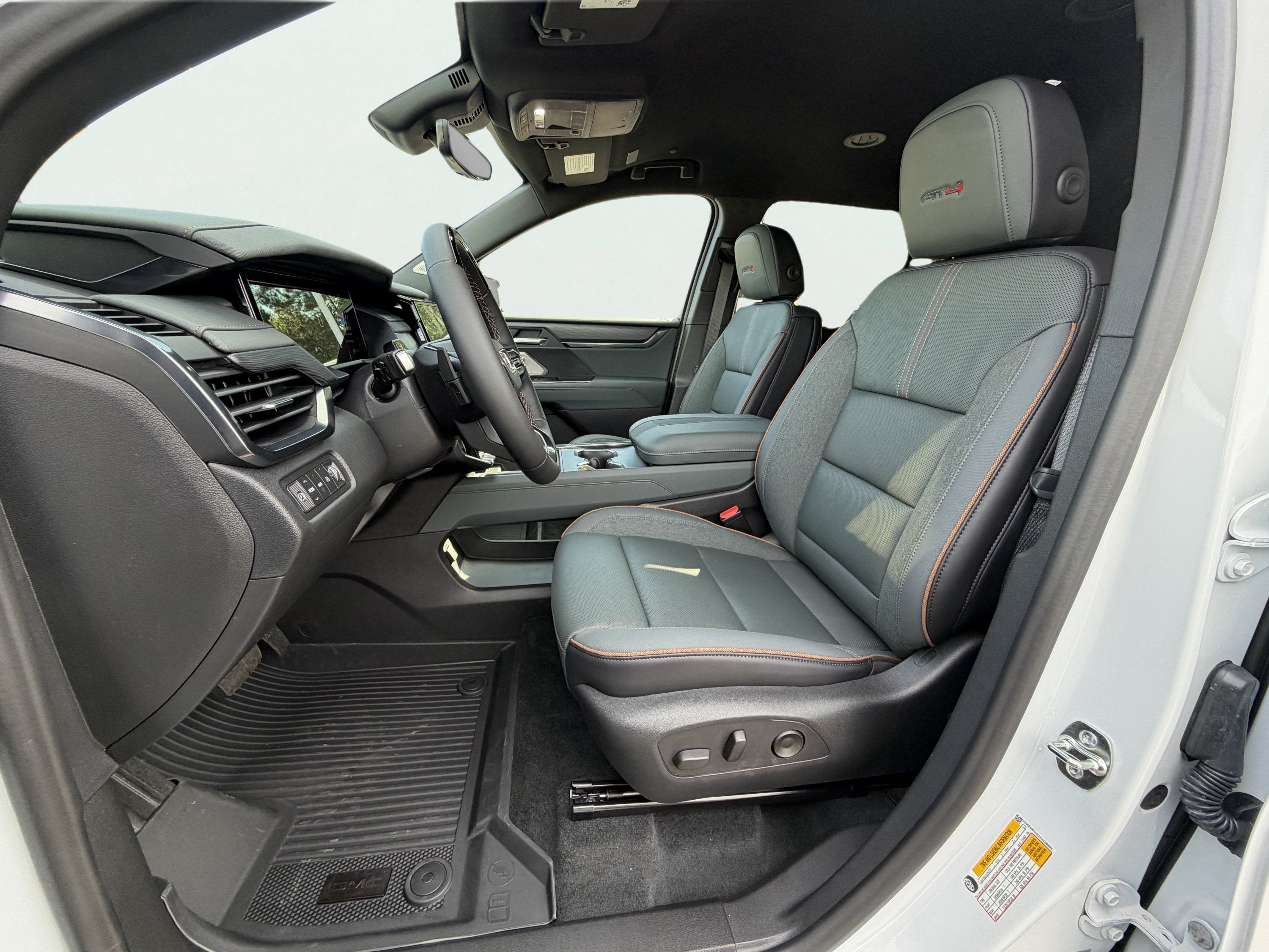 2027 GMC Acadia AT4