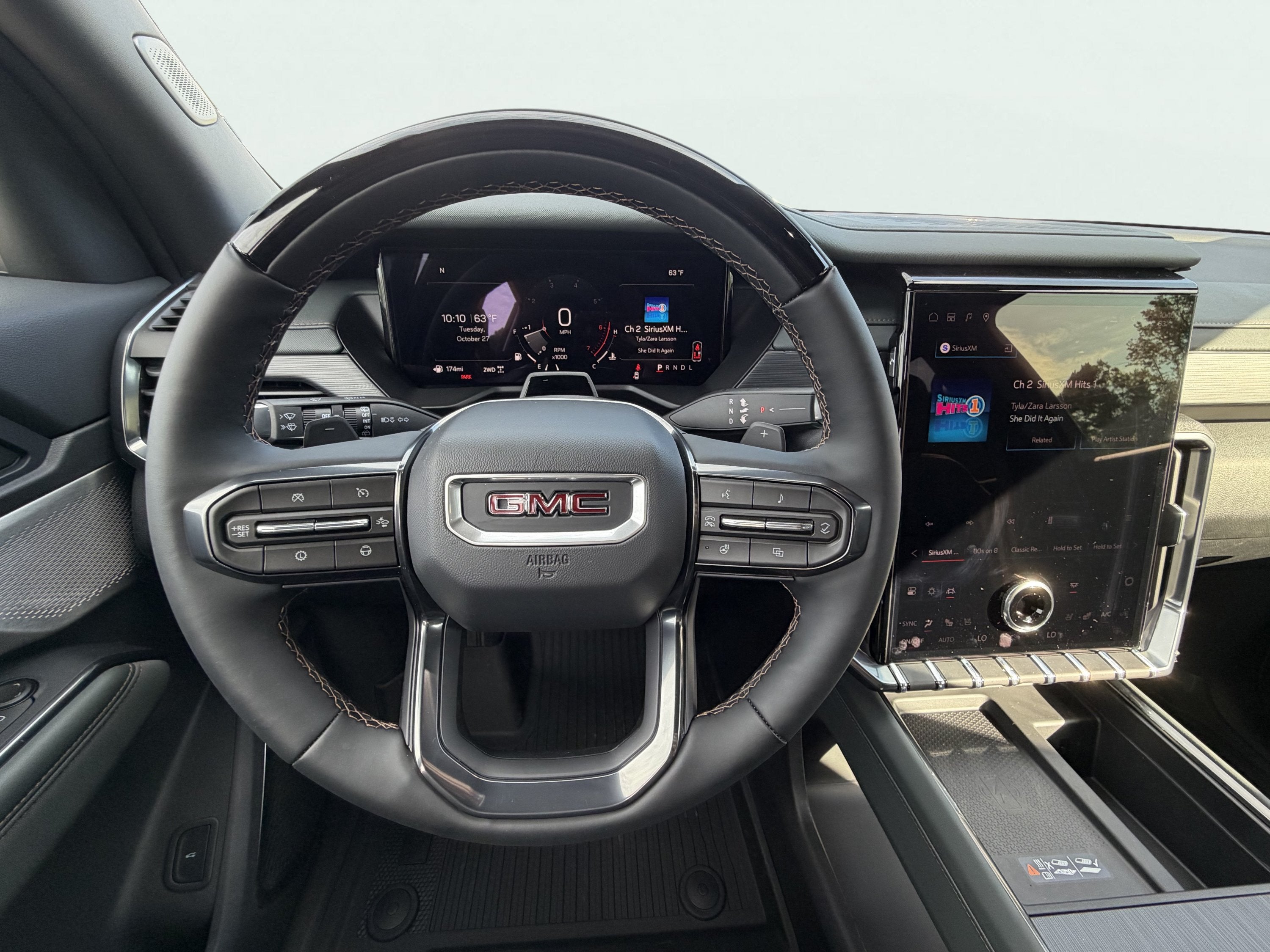 2027 GMC Acadia AT4