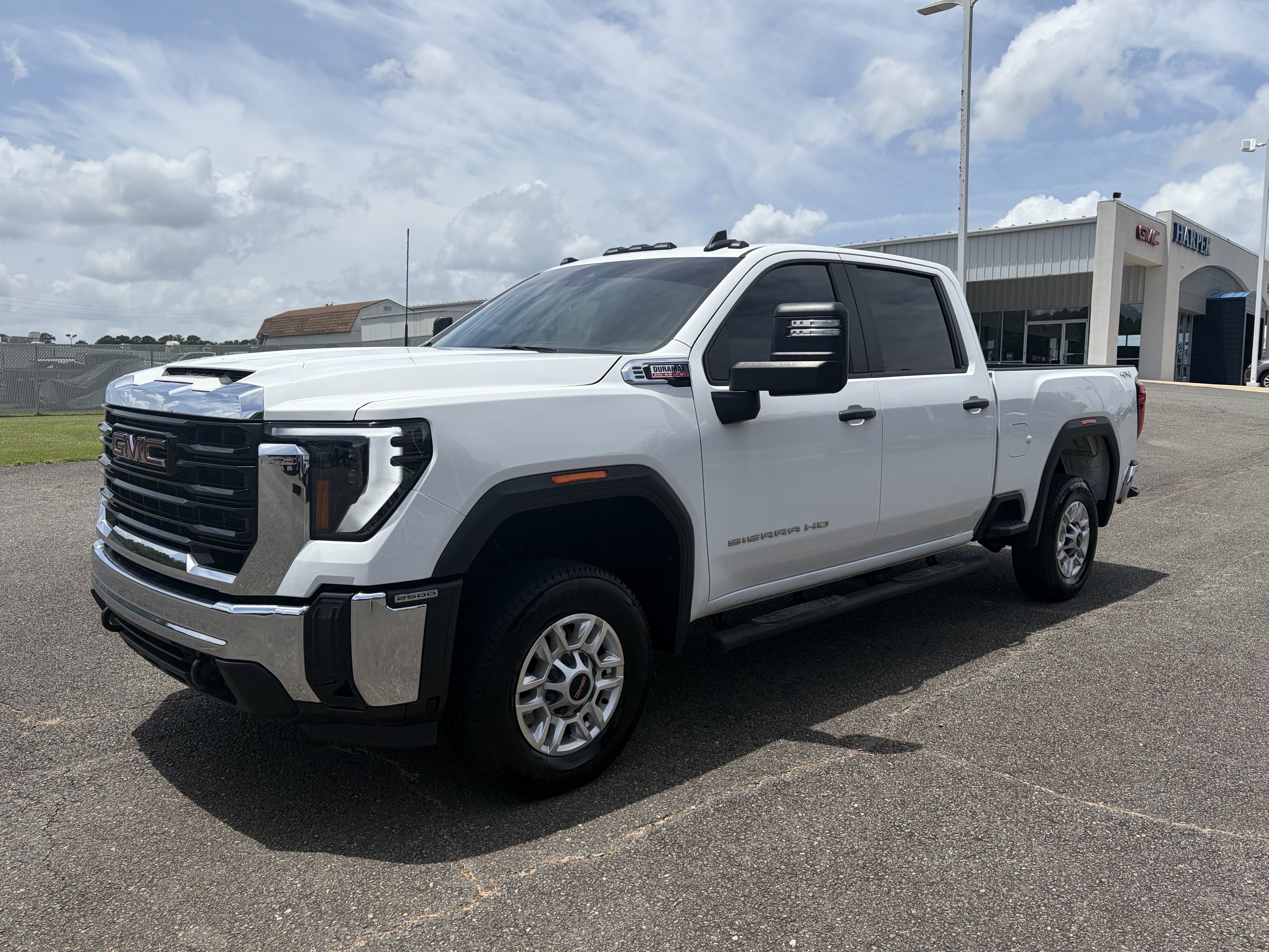 2024 GMC Sierra 2500 HD Pro