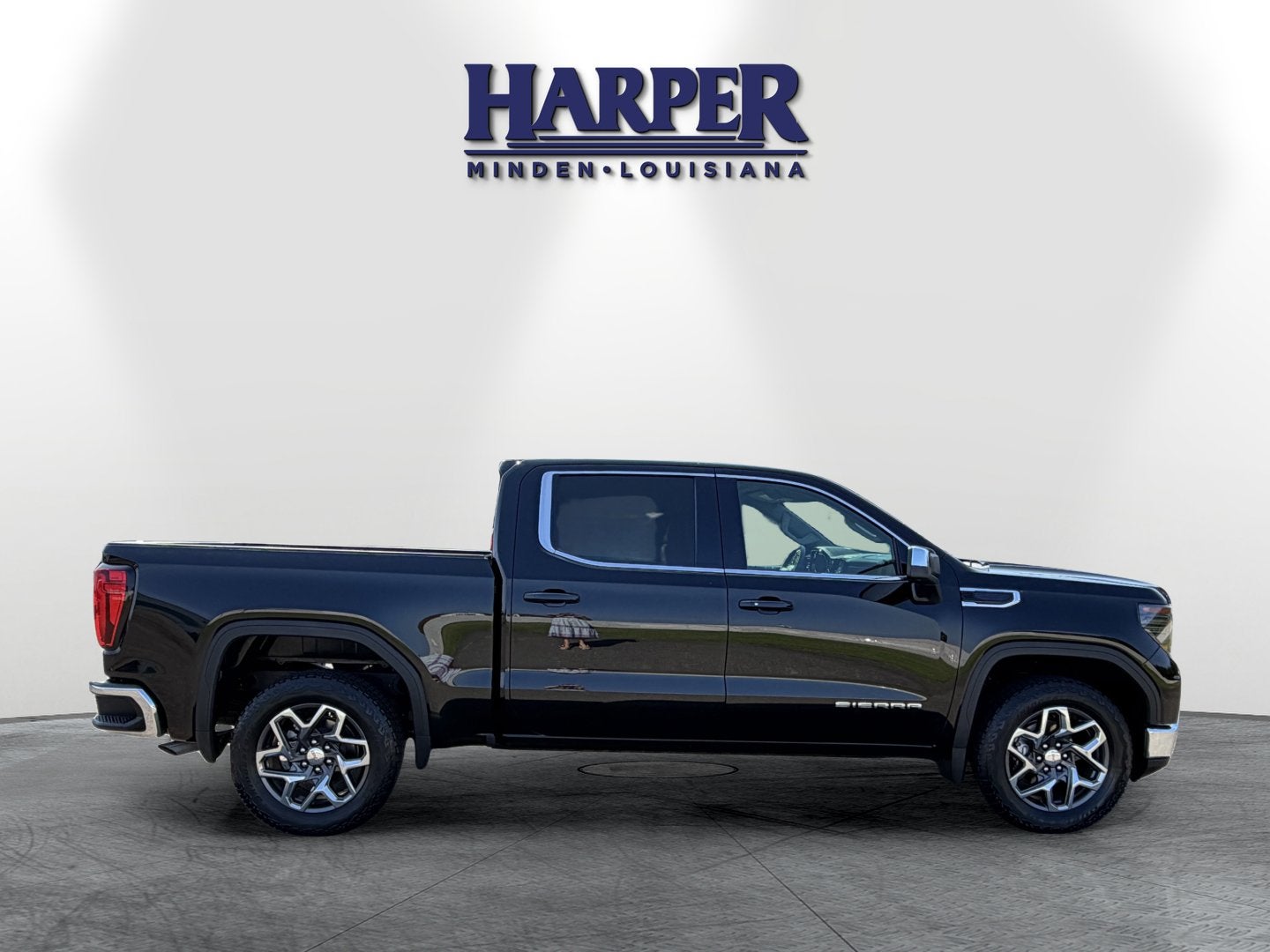 2024 GMC Sierra 1500 SLE